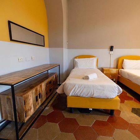 Hostel Borgo Ripa Urban Travel Rom Exterior foto