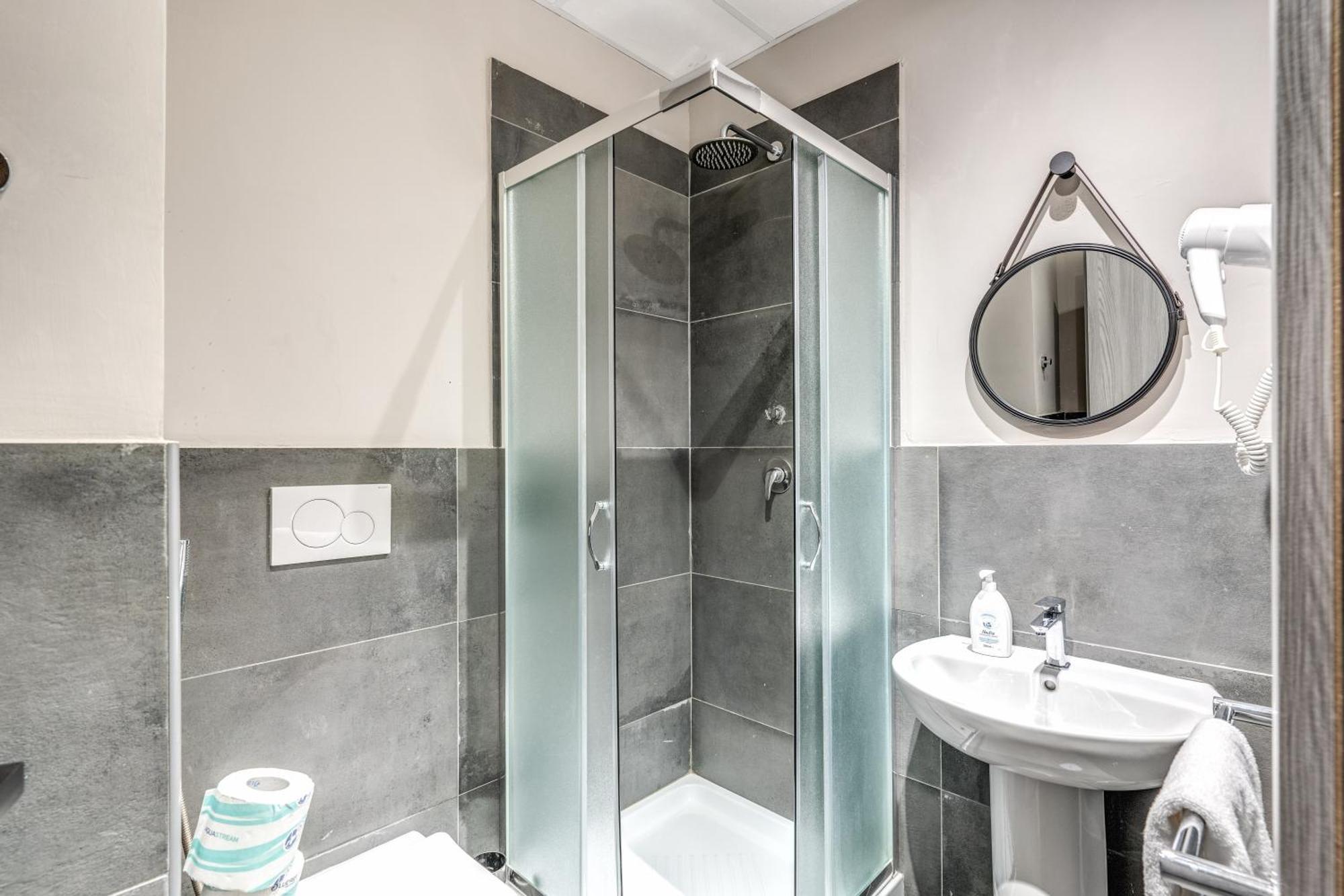 Hostel Borgo Ripa Urban Travel Rom Exterior foto