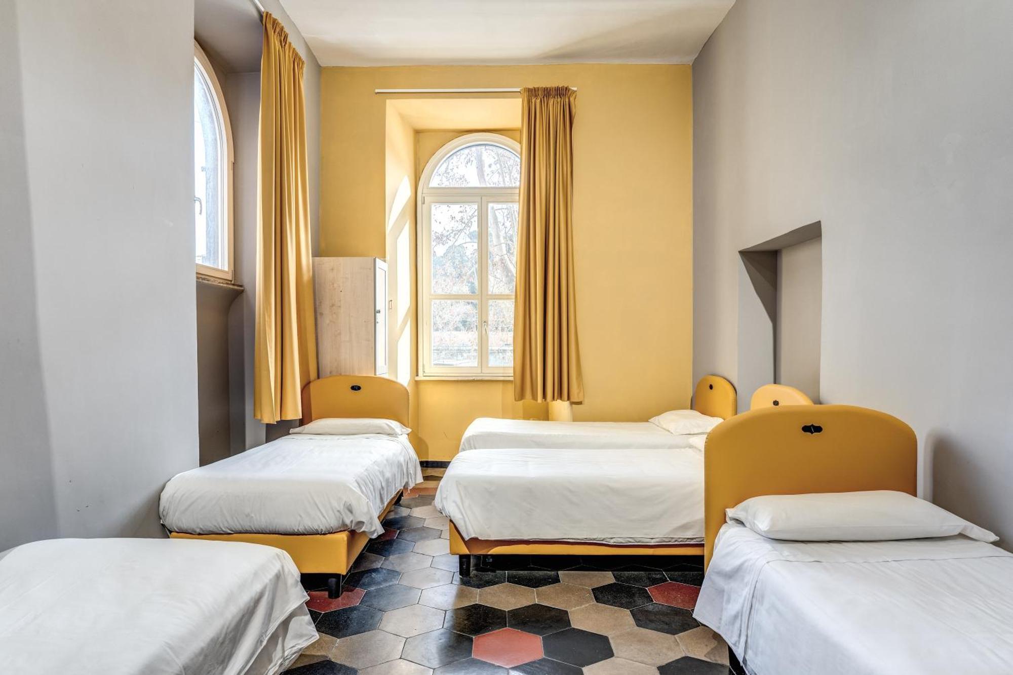 Hostel Borgo Ripa Urban Travel Rom Exterior foto