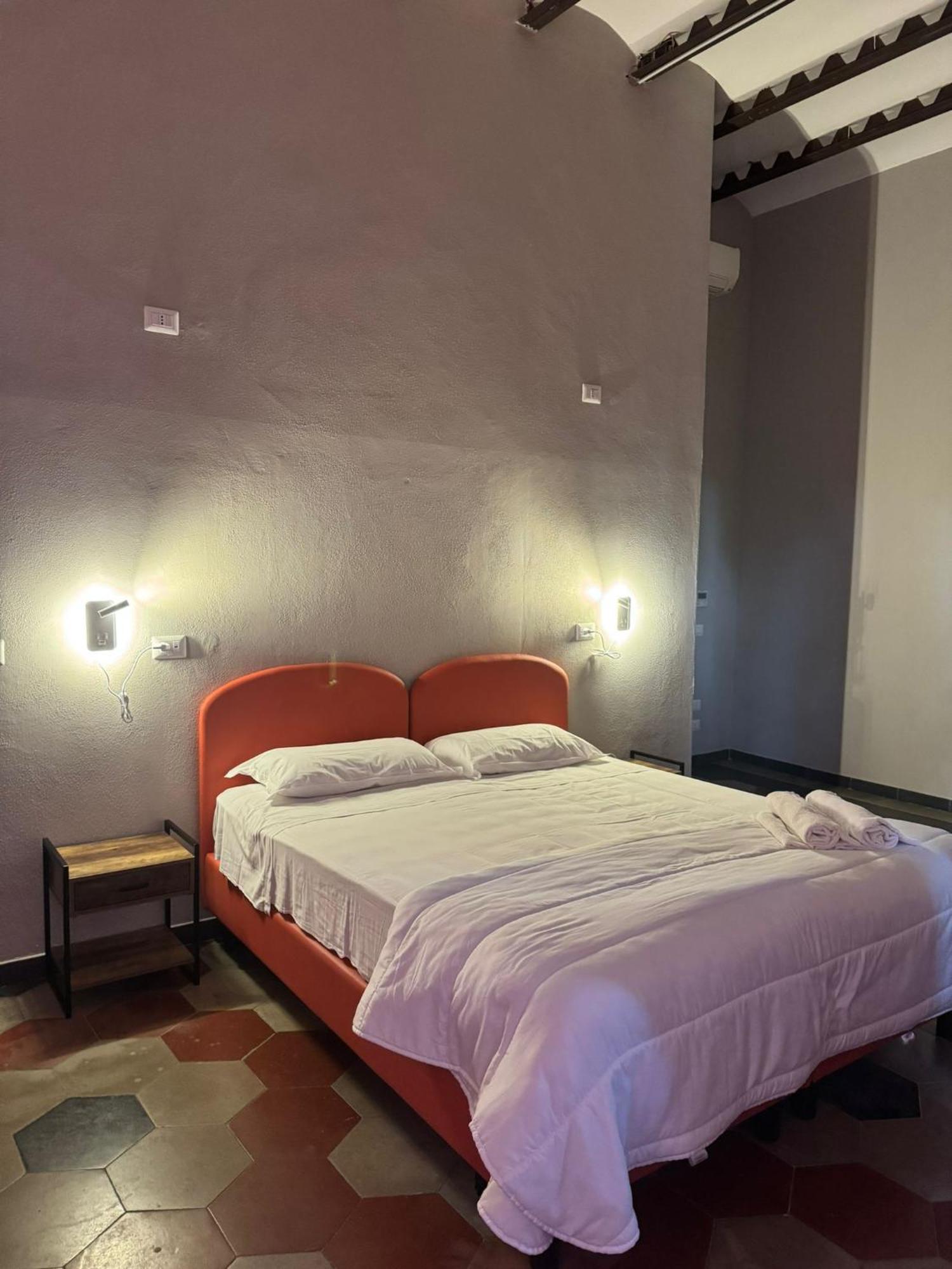 Hostel Borgo Ripa Urban Travel Rom Exterior foto