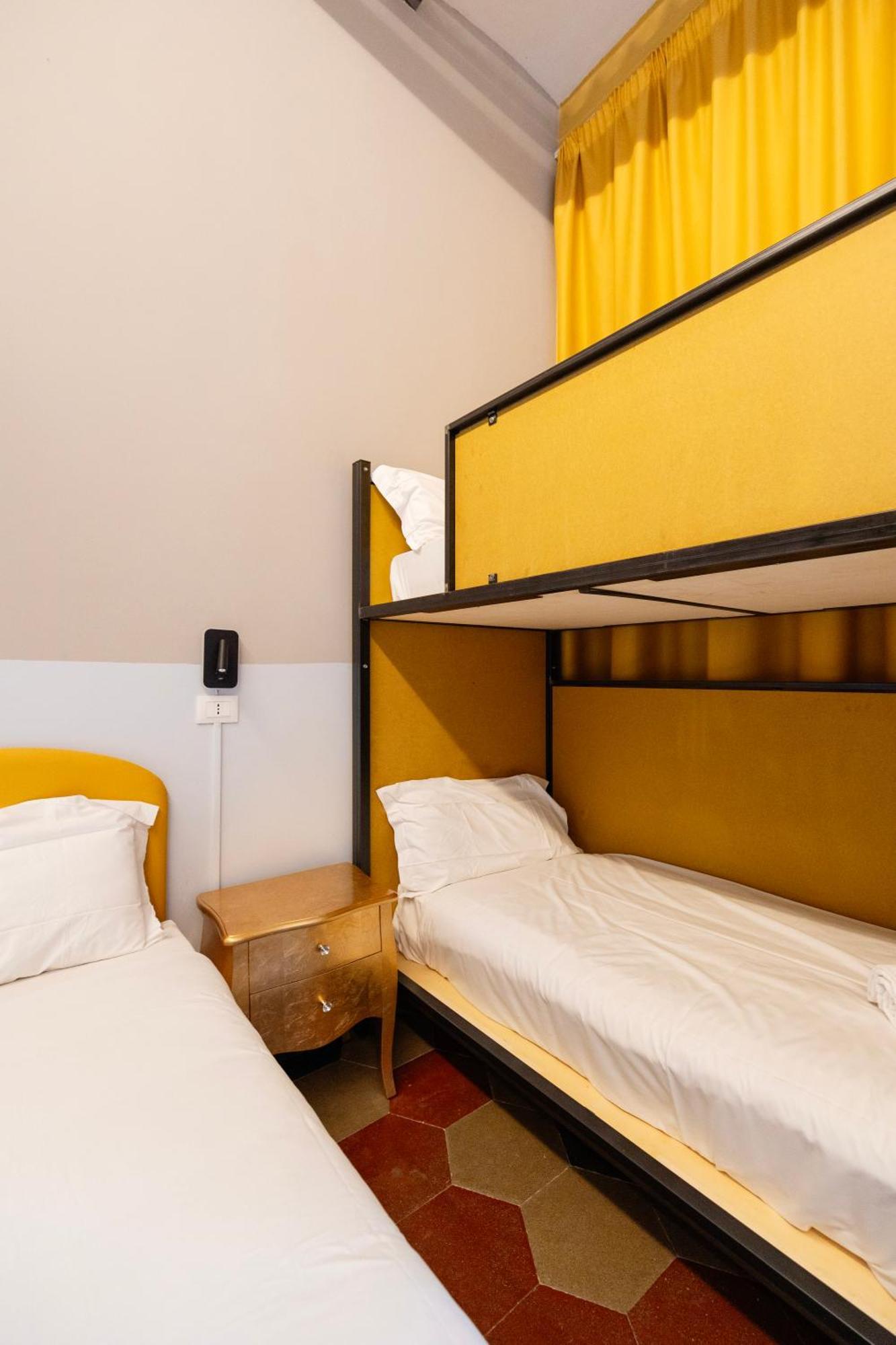 Hostel Borgo Ripa Urban Travel Rom Exterior foto
